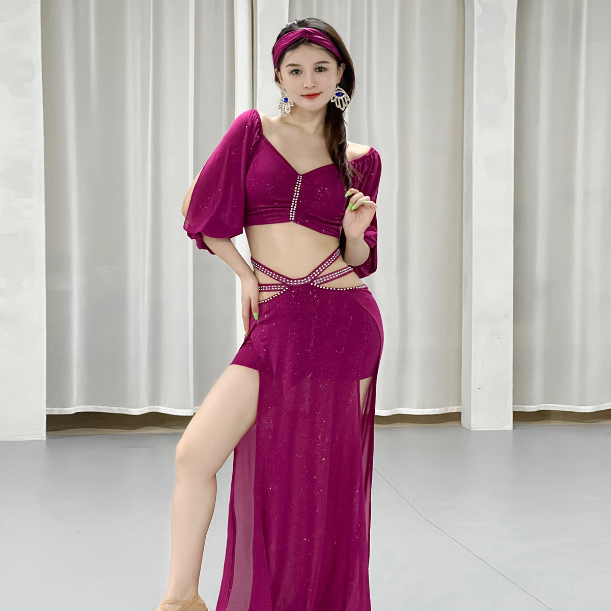 Niche design belly dance clothing female 2023 new summer gauze practice training suit class clothing group clothing