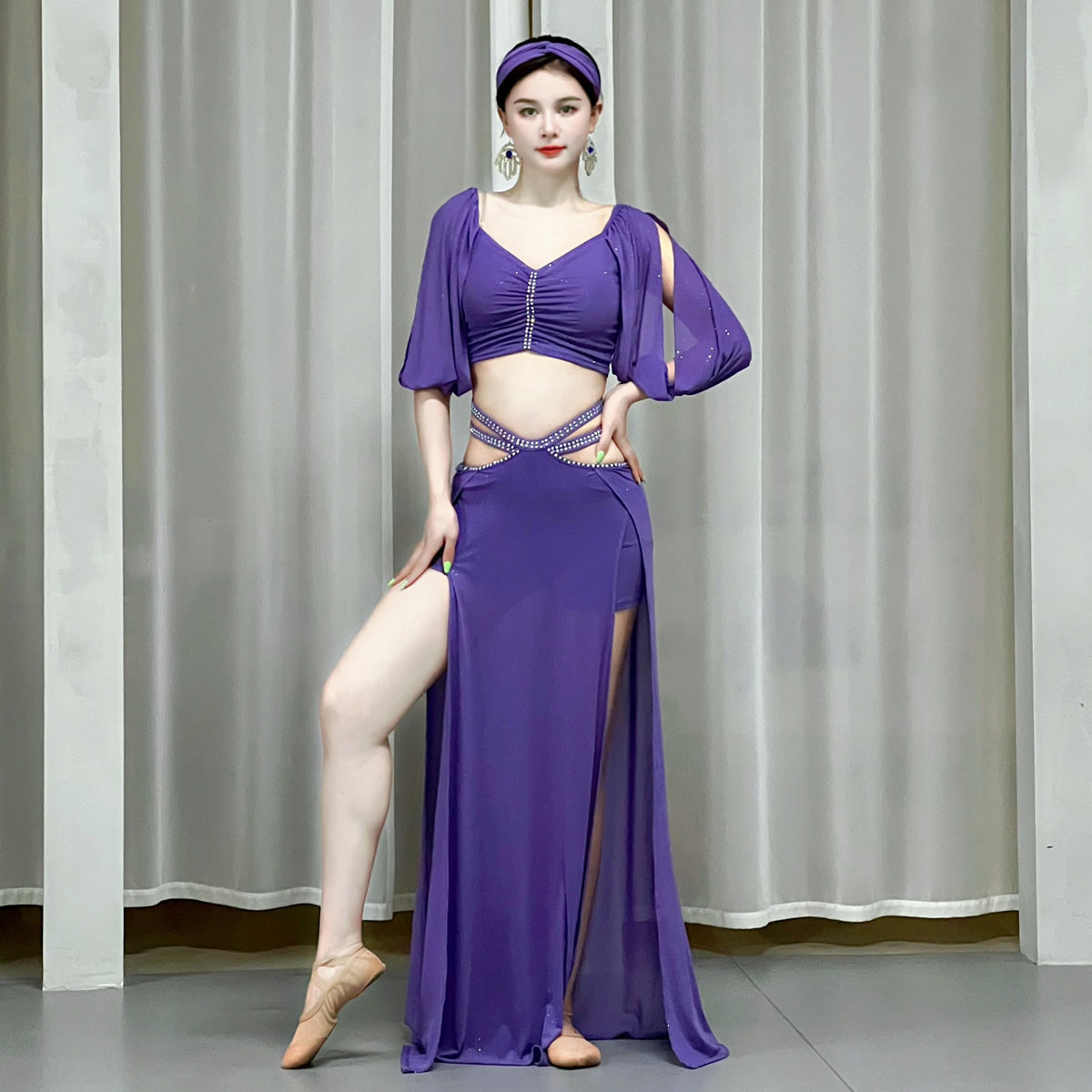 Niche design belly dance clothing female 2023 new summer gauze practice training suit class clothing group clothing